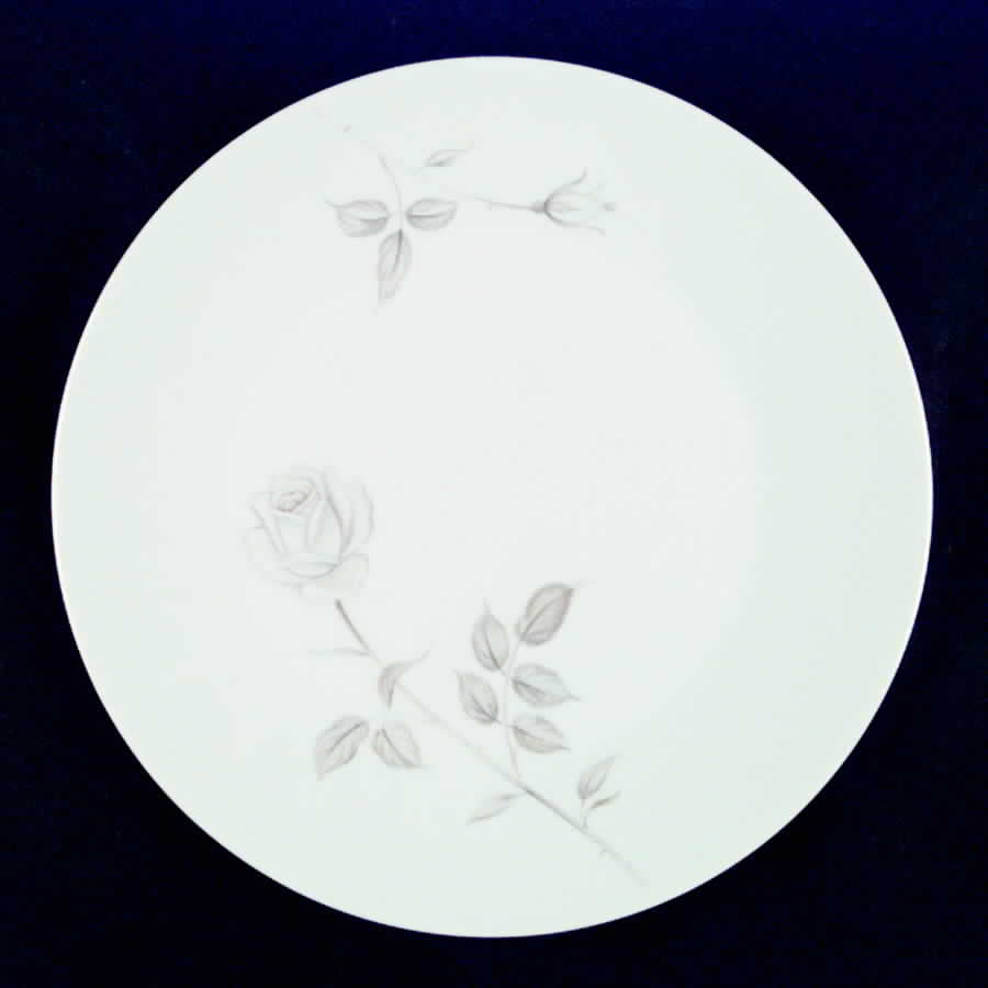 Pasadena Dinner Plate by Yamato-1
