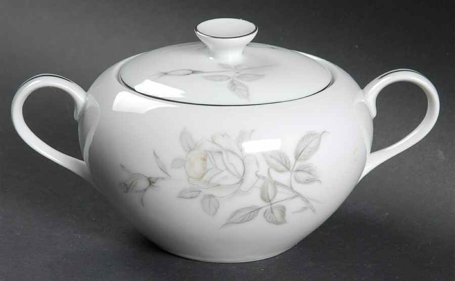 Velour Sugar Bowl & Lid by Yamato-1
