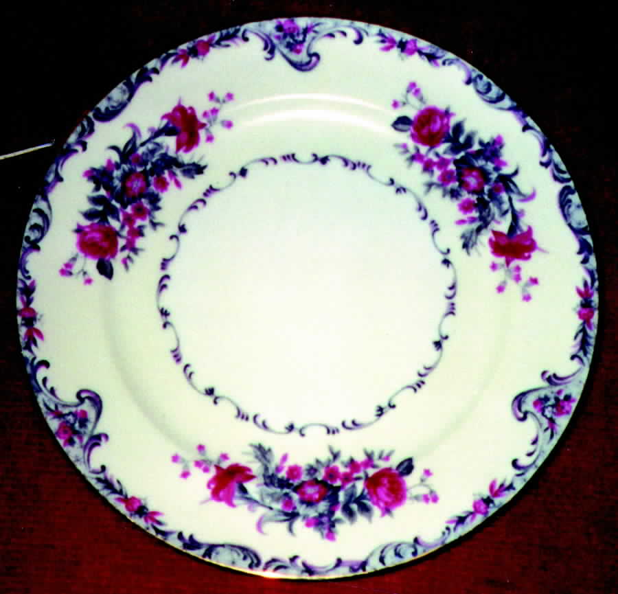 1153 Dinner Plate by Yamaka-1