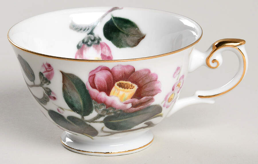 YAM42 Footed Cup by Yamaka-1