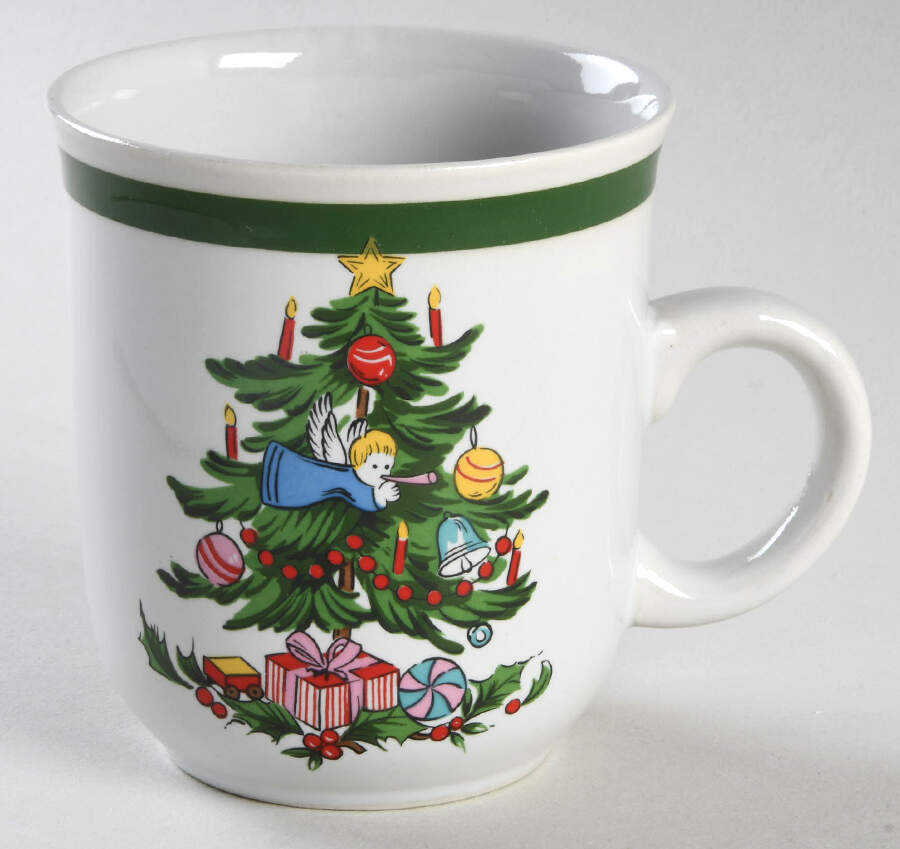 Noel Mug by Yamaka-1