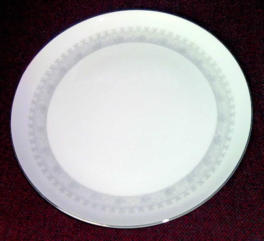 Monarch Dinner Plate by Yamaka-1