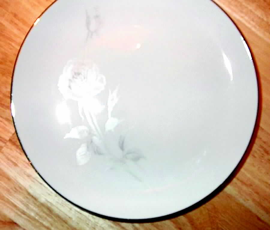 Windsor Rose Bread & Butter Plate by Yamaka-1