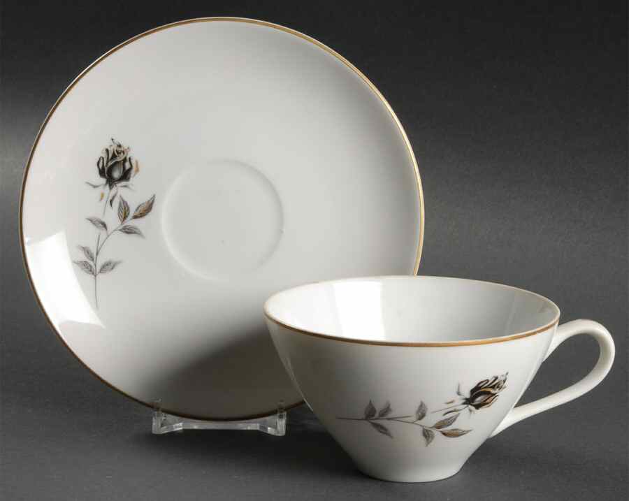 Antique Rose Flat Cup & Saucer Set by Yamaka-1