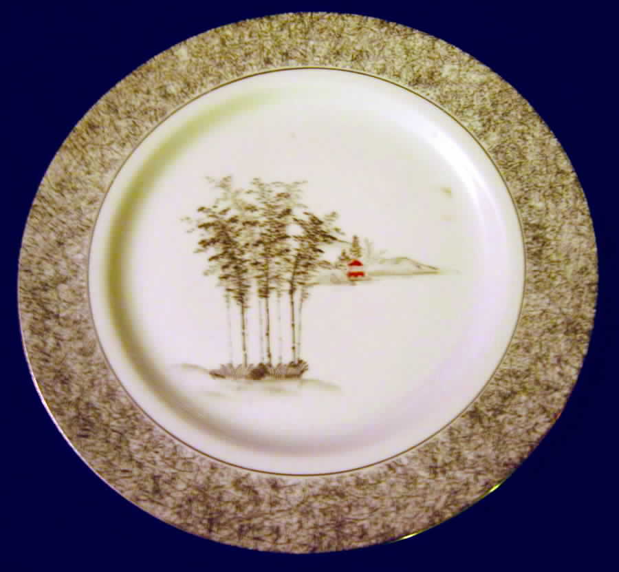 YAT6 Dinner Plate by Yamato-1