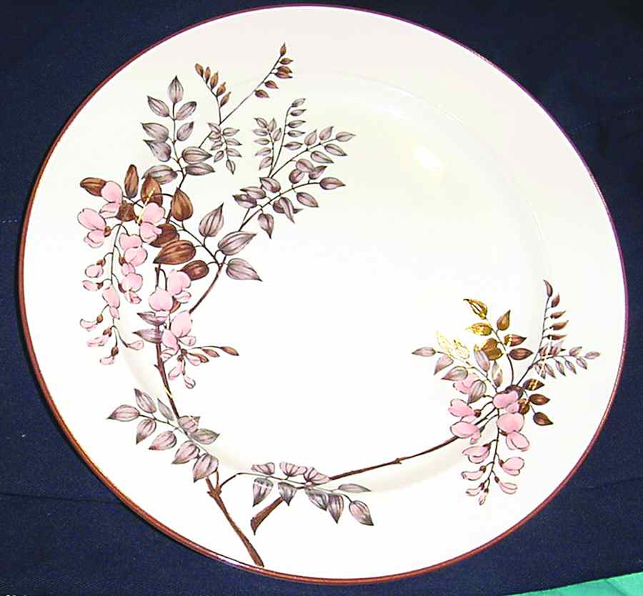 Fantasia Mauve Dinner Plate by Yamaka-1