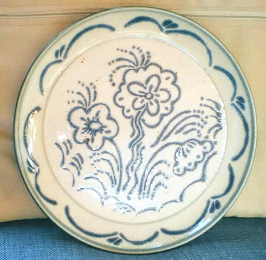 Dimity Luncheon Plate by Yamaka-1