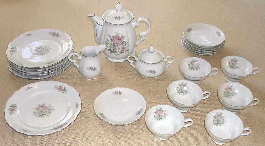 YAM83 Footed Cup & Saucer Set by Yamaka-1