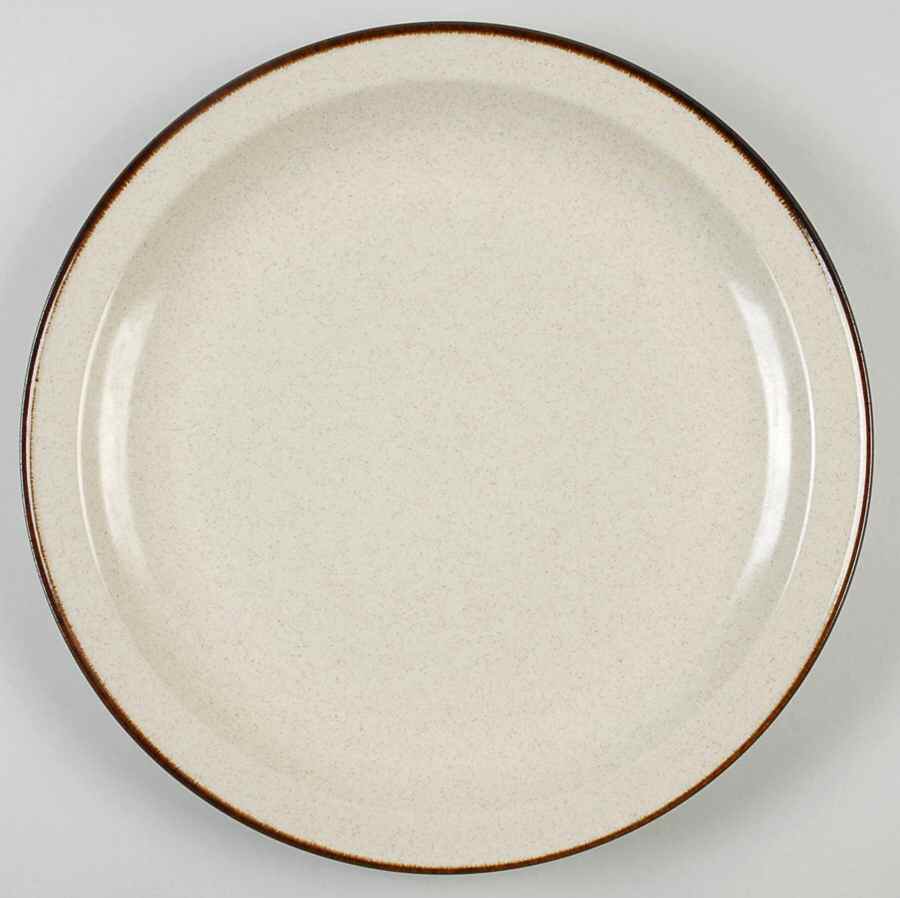 Cinnamon 12" Chop Plate (Round Platter) by Yamaka-1