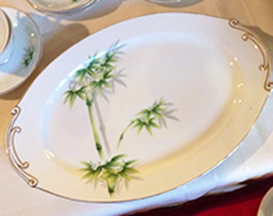YAM96 14" Oval Serving Platter by Yamaka-1