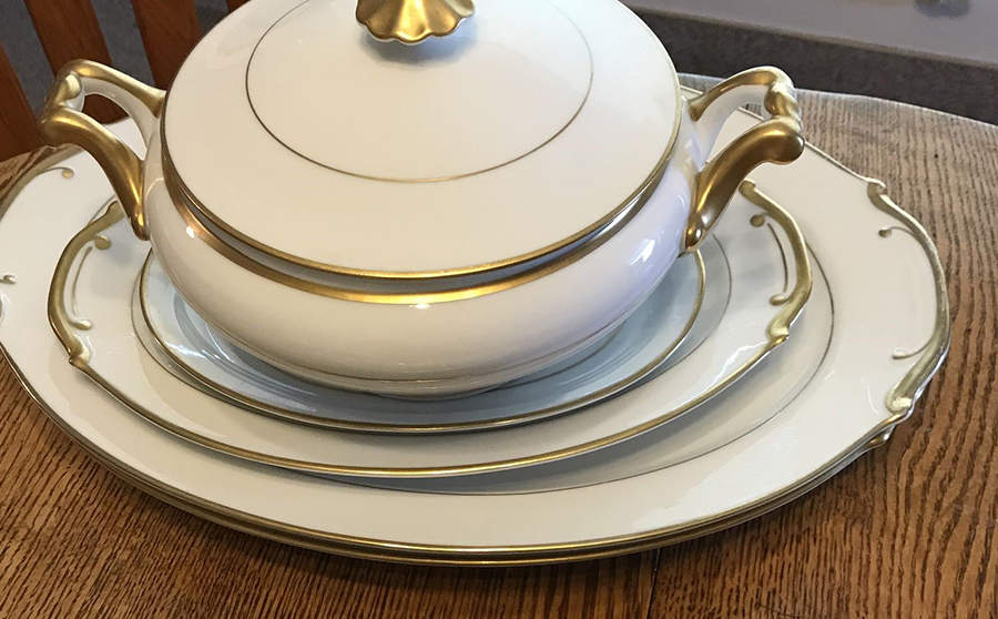 K-616 14" Oval Serving Platter by Yamaka-1