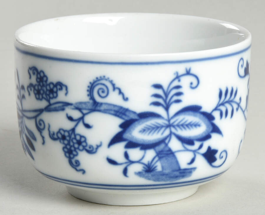 Blue Onion Sugar Bowl No Lid by Zwiebelmuster-1