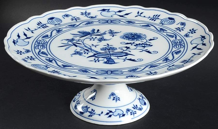 Blue Onion 12" Diameter Pedestal Cake Stand by Zwiebelmuster-1