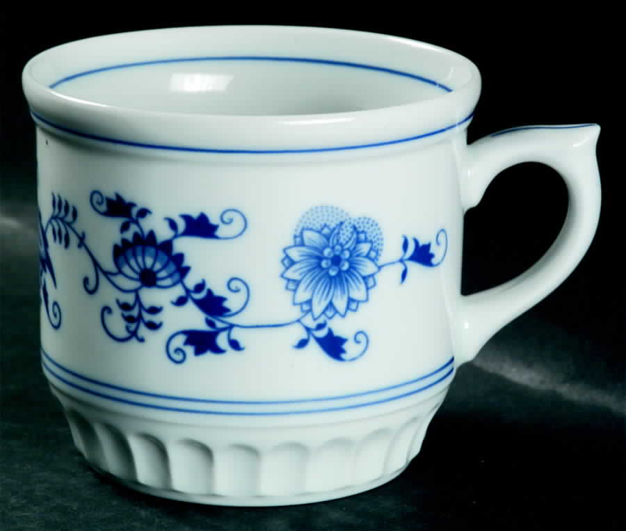 Blue Onion Mug by Zwiebelmuster-1