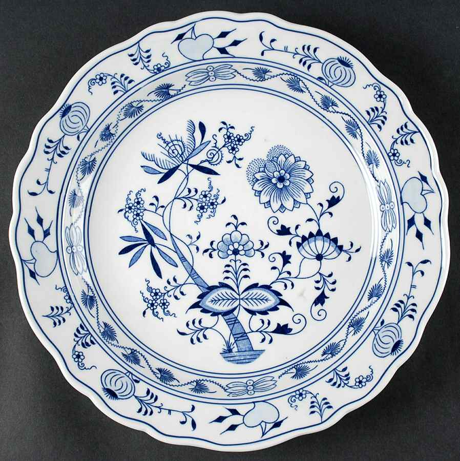 Blue Onion 12" Chop Plate (Round Platter) by Zwiebelmuster-1