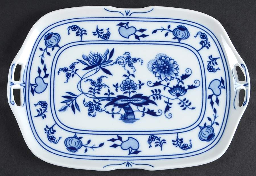Blue Onion 7" Rectangular Tray by Zwiebelmuster-1