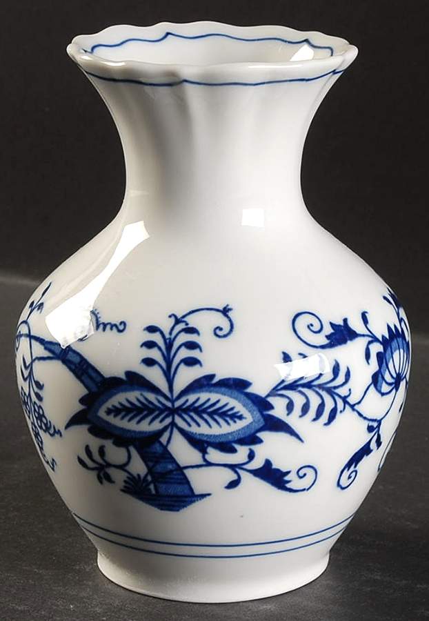 Blue Onion 5" Vase by Zwiebelmuster-1