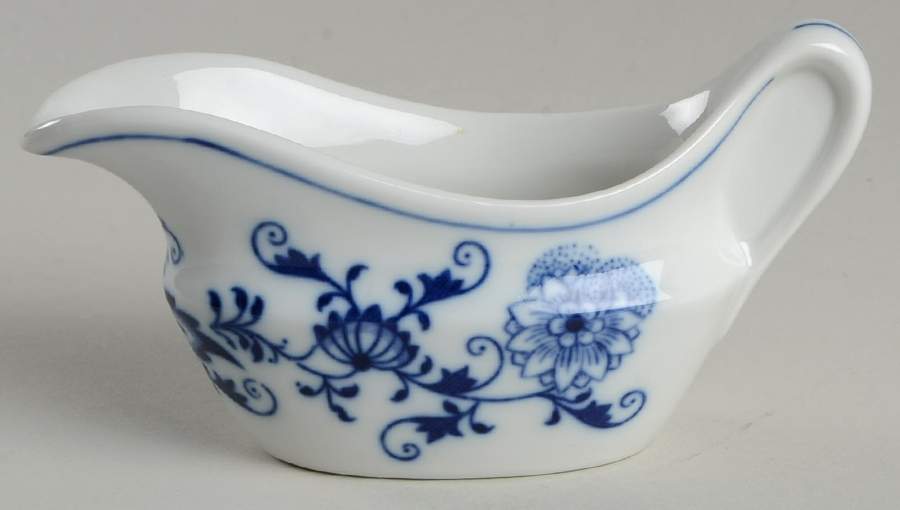 Blue Onion Individual Gravy Boat by Zwiebelmuster-1