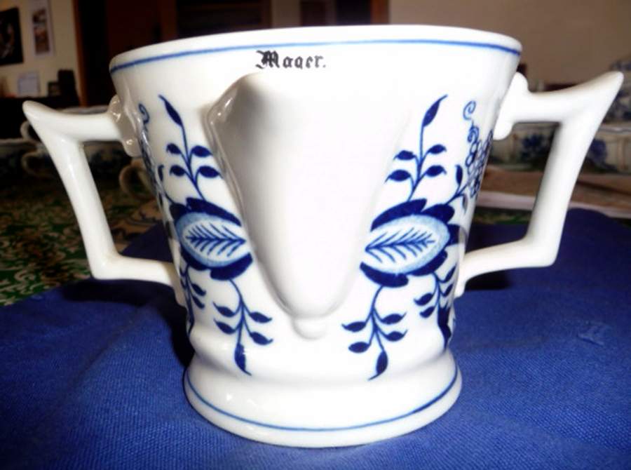 Blue Onion Sauce Boat No Lid by Zwiebelmuster-1