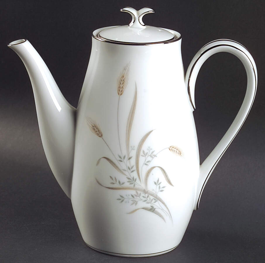 Bountiful Coffee Pot & Lid by Zylstra-1