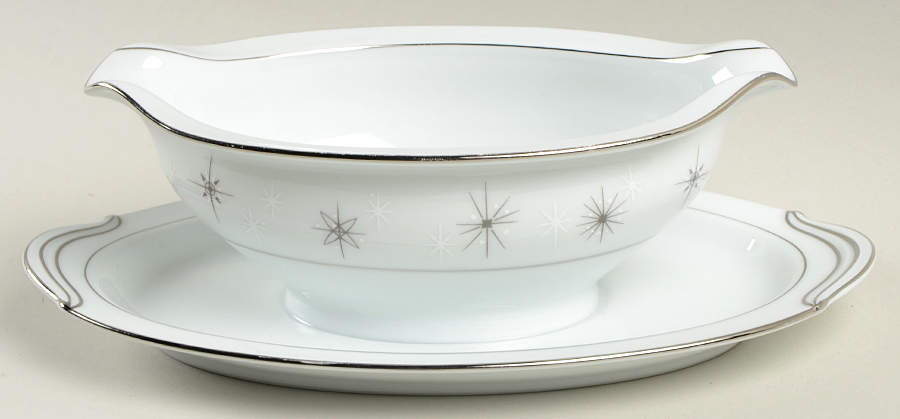 Celestial Gravy Boat with Attached Underplate by Zylstra-1