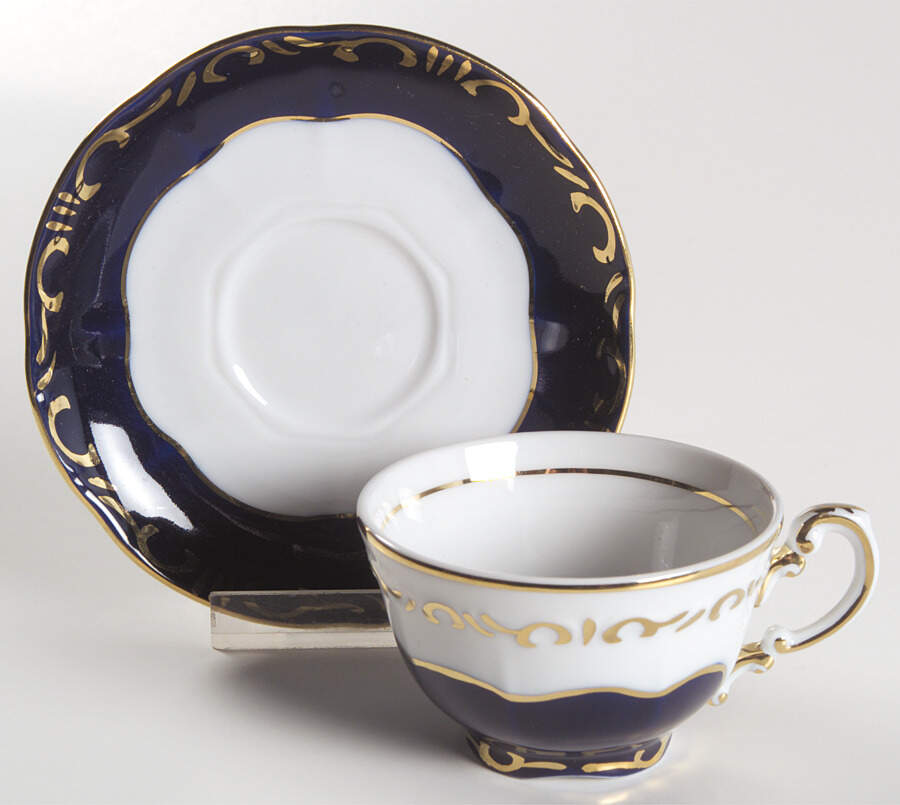 Pompadour III Footed Demitasse Cup & Saucer Set by Zsolnay-1