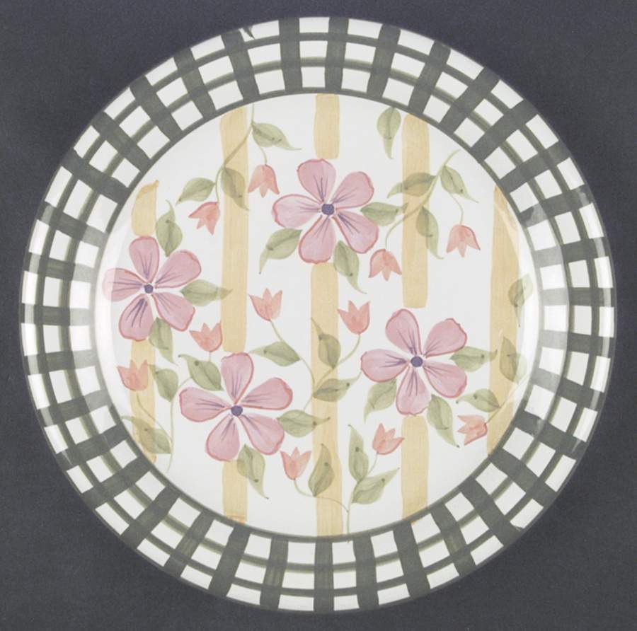 Tartlette Green Dinner Plate by Zrike-1