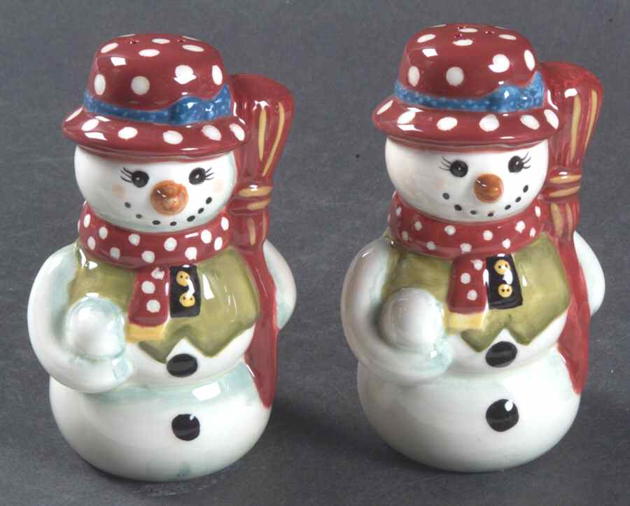 Christopher's Tree (Portugal) Figural Salt & Pepper Set by Zrike-1