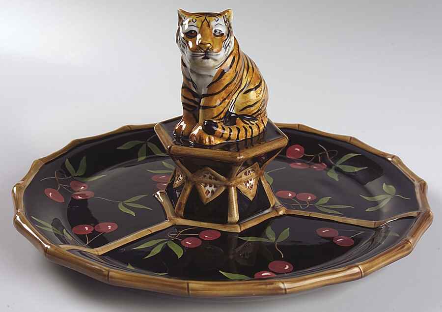 Bamboo Forest Center Handle Crudite Tray by Zrike-1