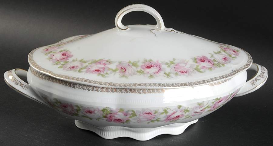 SCR253 Oval Covered Vegetable by Scherzer-1