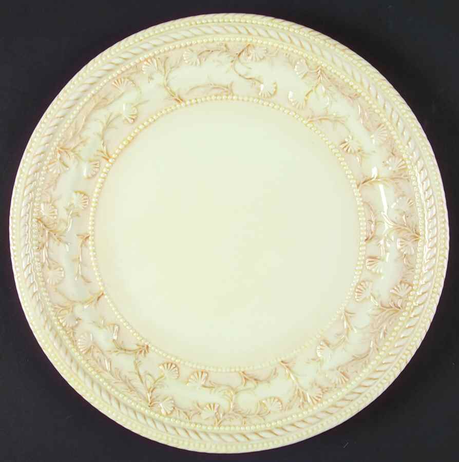 Viscaya Dinner Plate by Zrike-1