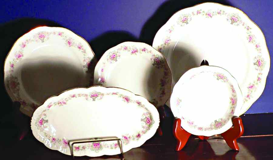 0868 Fruit/Dessert (Sauce) Bowl by Scherzer-1