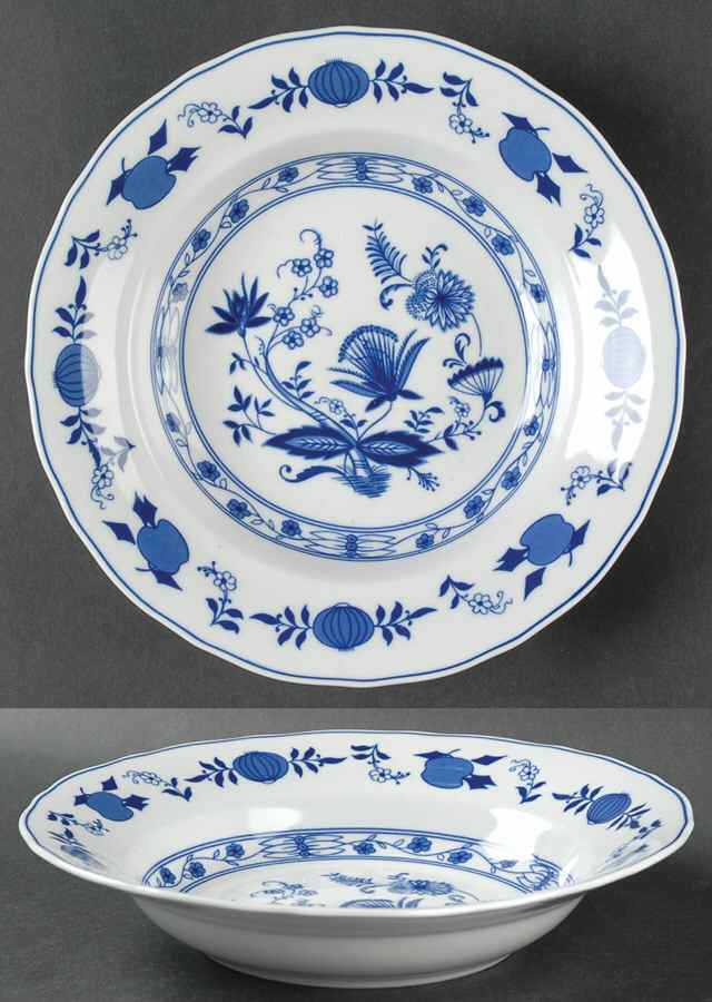 ZWB2 Rim Soup Bowl by Zwiebelmuster-1