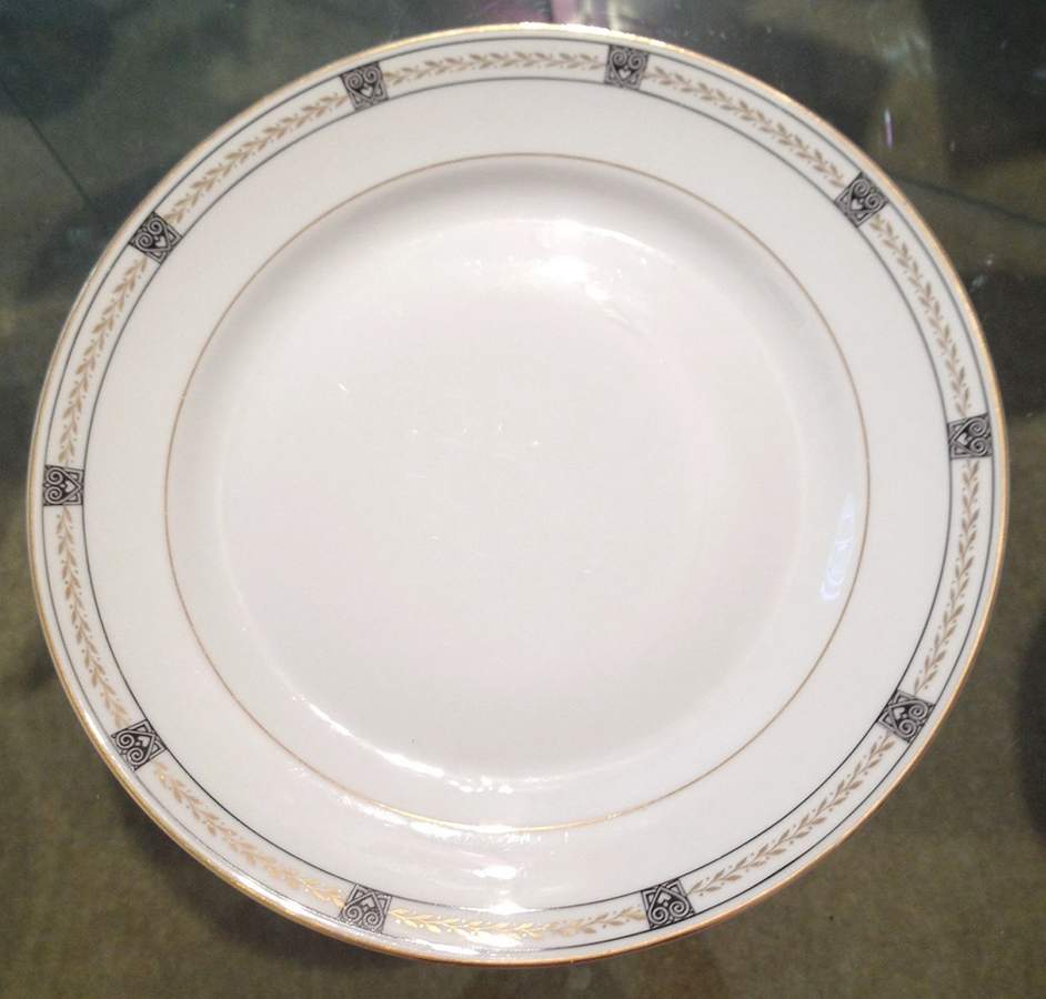 9528 Dinner Plate by Scherzer-1