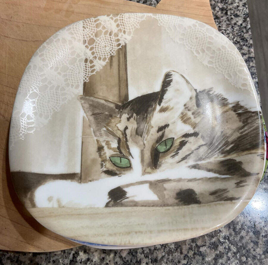 Minouettes Salad Plate by Zrike-1