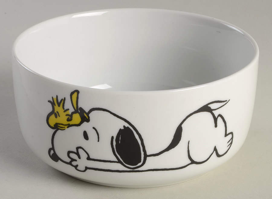 Peanuts 16 Oz Round Plastic Microwave Bowl No Vent Lid by Zrike-1