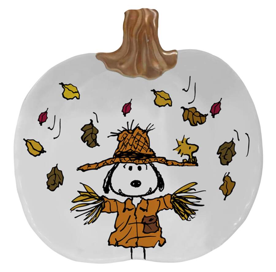 Peanuts Pumpkin Shaped Plate by Zrike-1