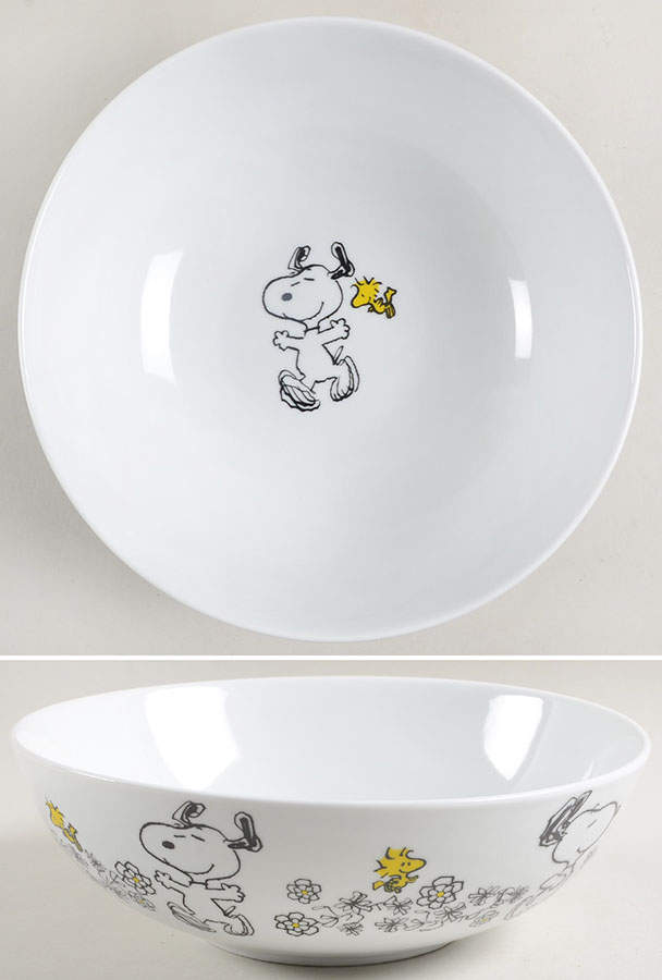 Peanuts Floral 9" Round Vegetable Bowl by Zrike-1