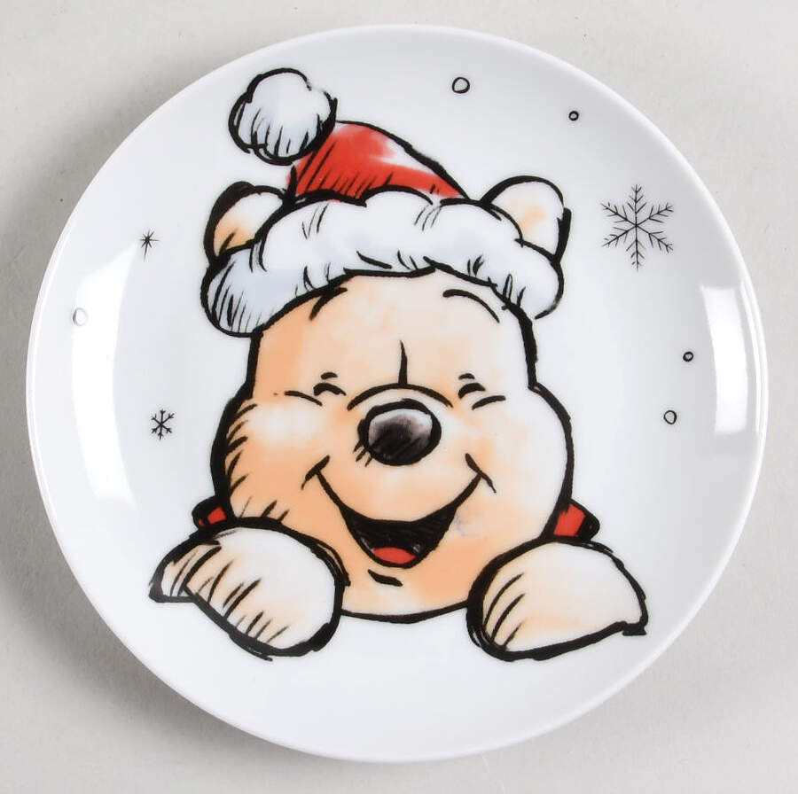 Pooh Christmas Appetizer Plate by Zrike-1