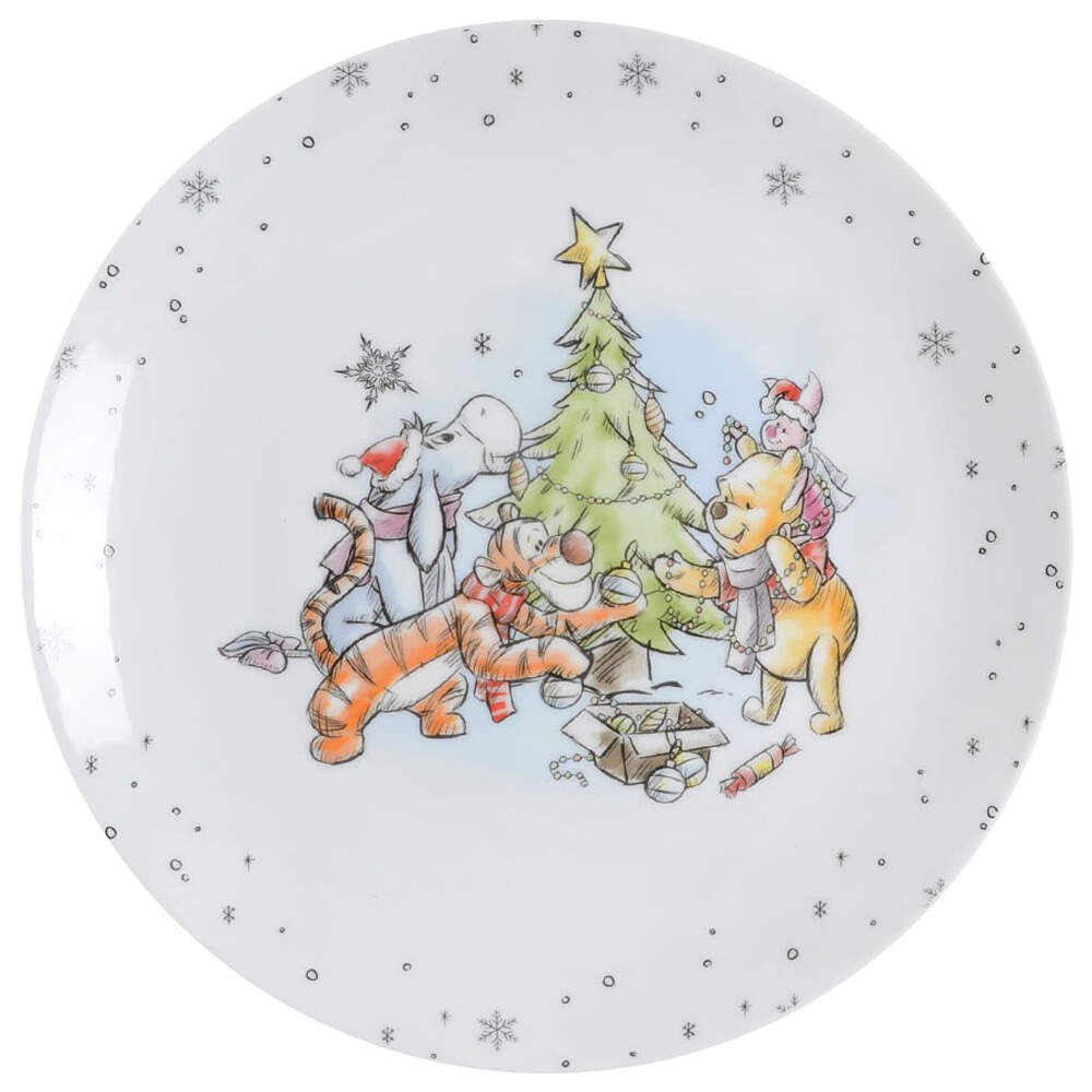 Pooh Christmas Dinner Plate by Zrike-1