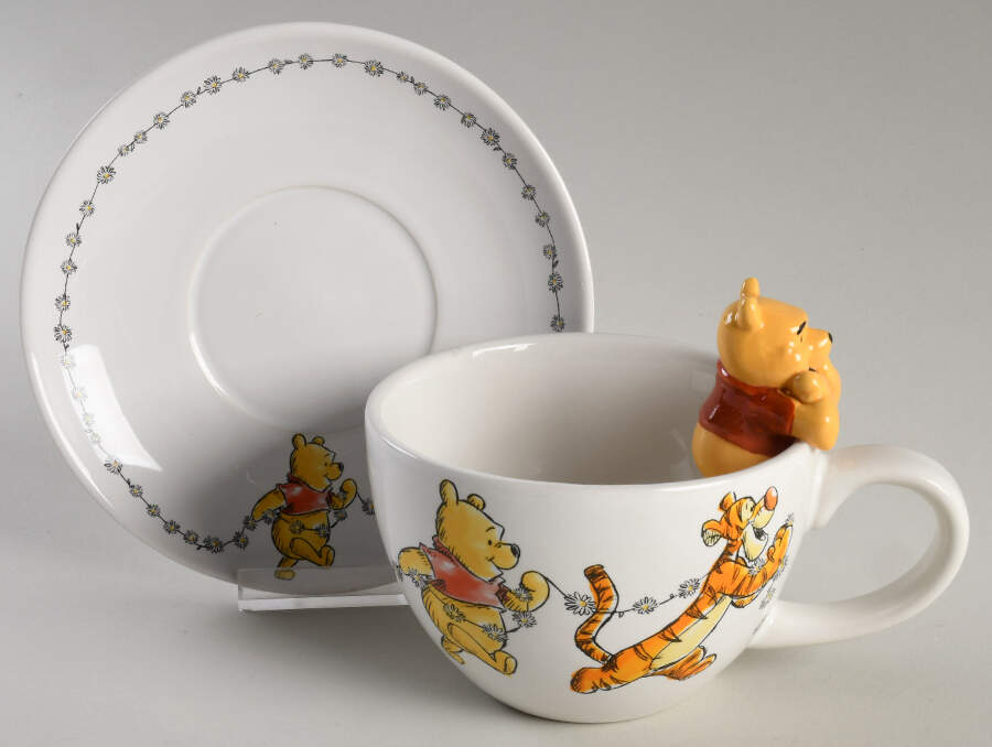 Winnie the Pooh Daisy Chain Jumbo Cup & Saucer Set by Zrike-1