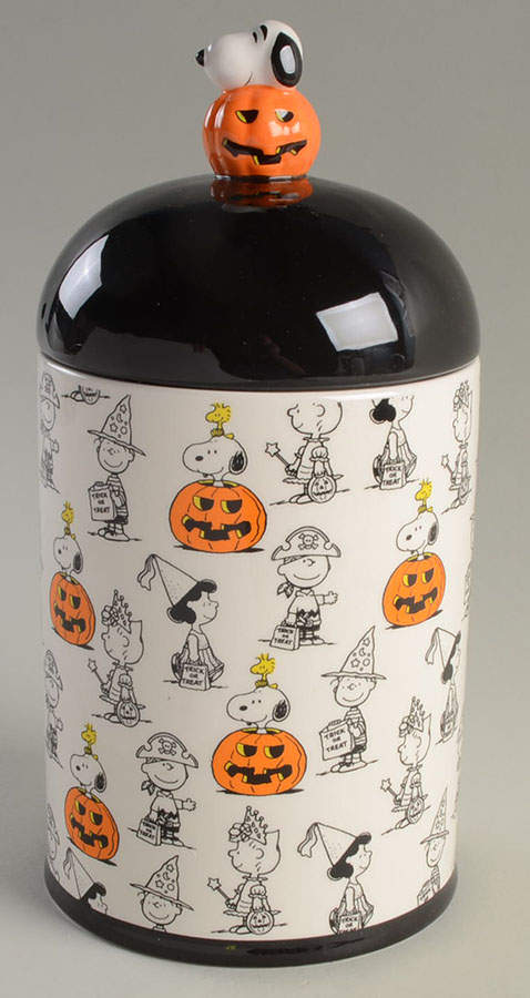 Peanuts Halloween Cookie Jar & Lid by Zrike-1