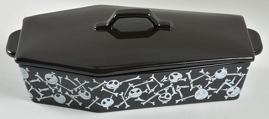 Nightmare Before Christmas 2 Qt Coffin Shaped Figural Baker & Lid by Zrike-1