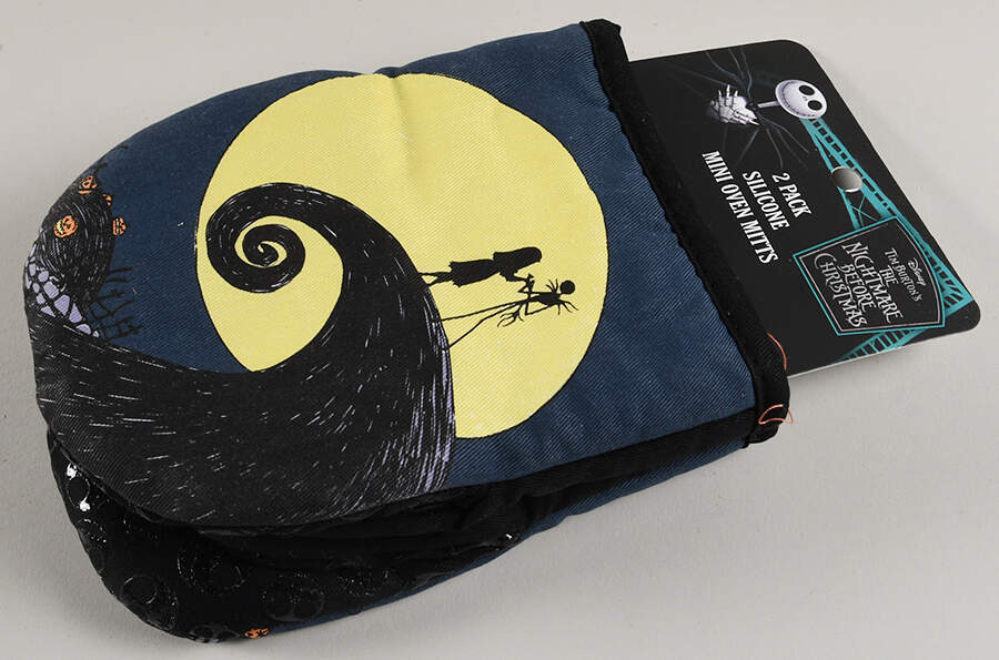 Nightmare Before Christmas Set of 2 - Cloth Mini Oven Mitt (Motif 2) by Zrike-1