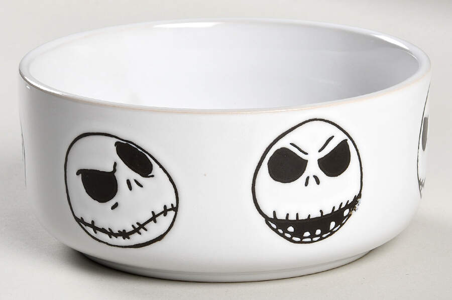 Nightmare Before Christmas 16 Oz Round Plastic Microwave Bowl No Vent Lid by Zrike-1