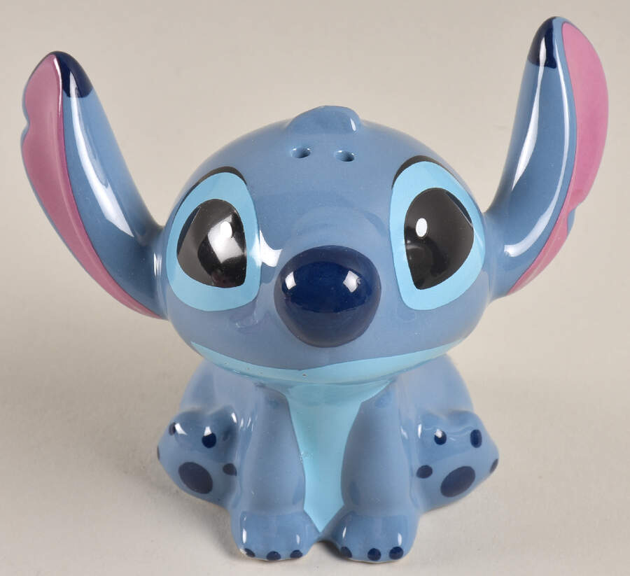 Stitch Figural Salt Shaker by Zrike-1