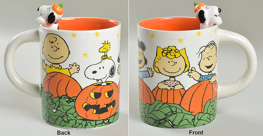 Peanuts Halloween Mug by Zrike-1