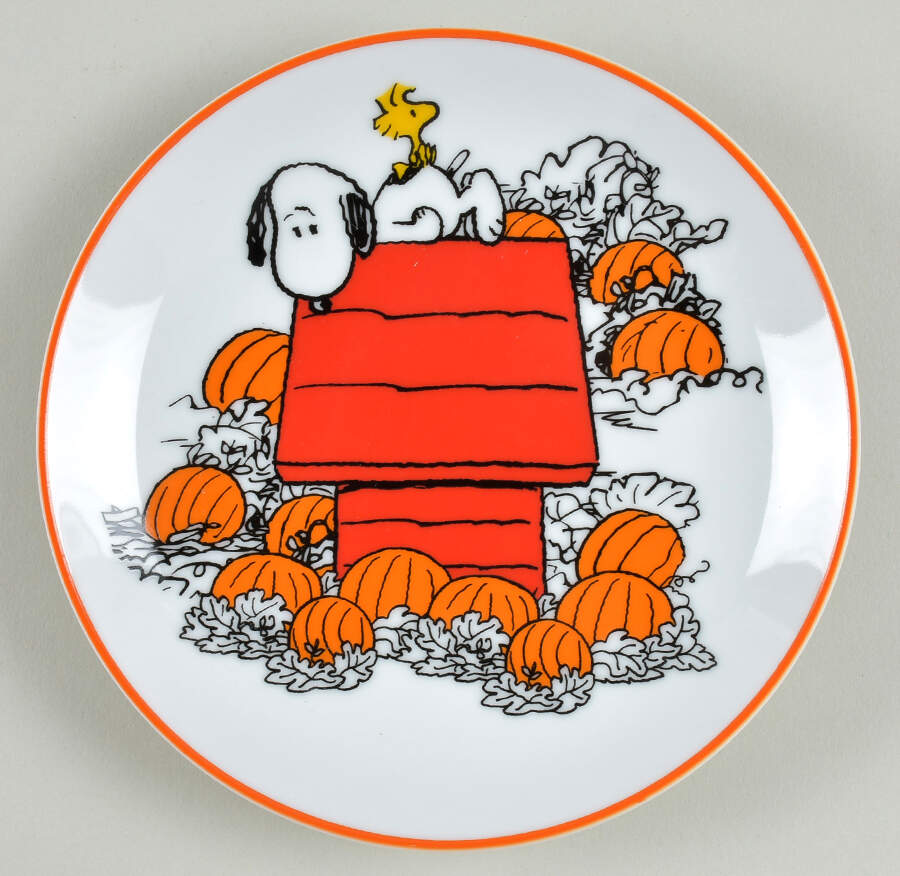 Peanuts Halloween Appetizer Plate by Zrike-1