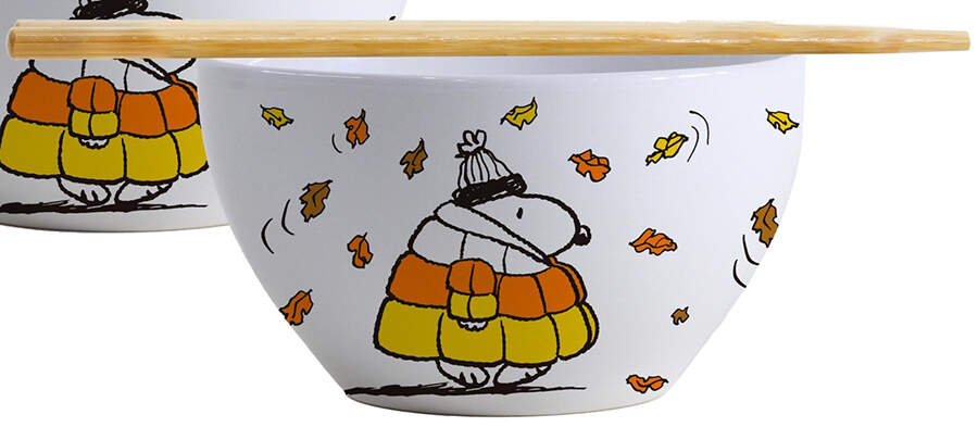Peanuts Halloween Noodle Bowl & Chopsticks Set by Zrike-1