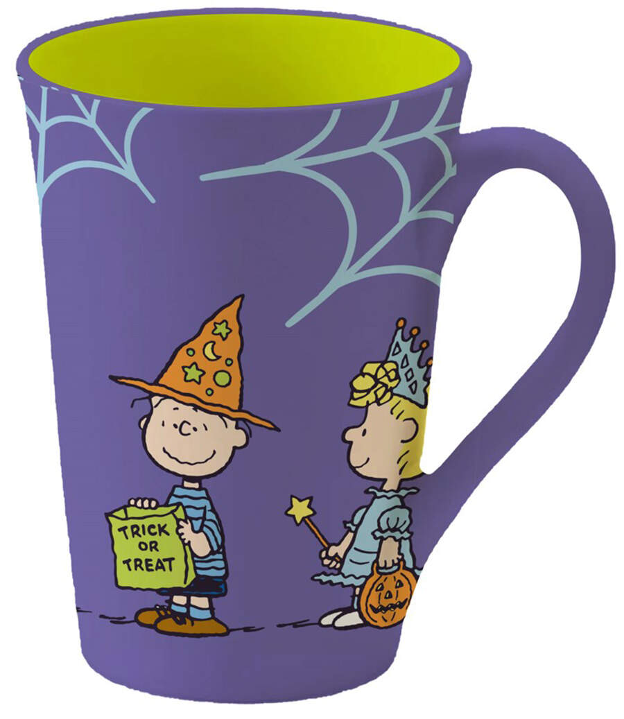 Peanuts Halloween Mug by Zrike-1